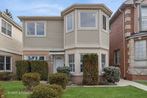 5633 N Kostner Ave, Chicago, IL 60646