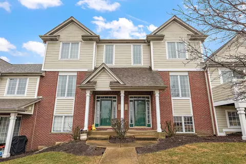 15752 Scotsglen Rd, Orland Park, IL 60462