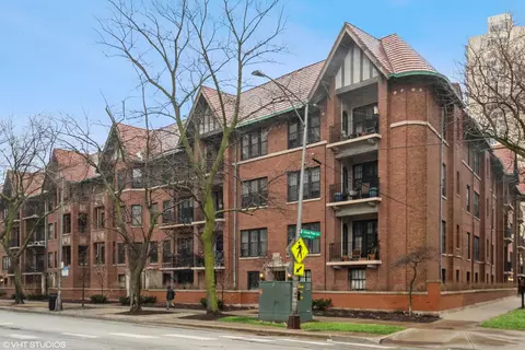 5111 S Cornell Ave #1, Chicago, IL 60615