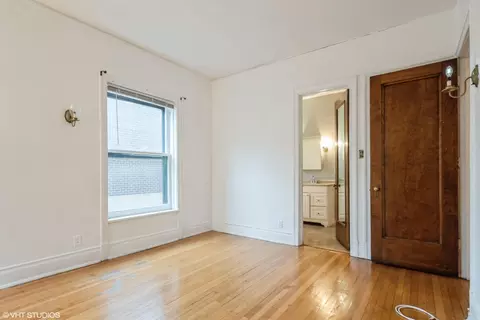 Bedroom - 5111 S Cornell Ave #1, Chicago, IL 60615 photo 1 of 3