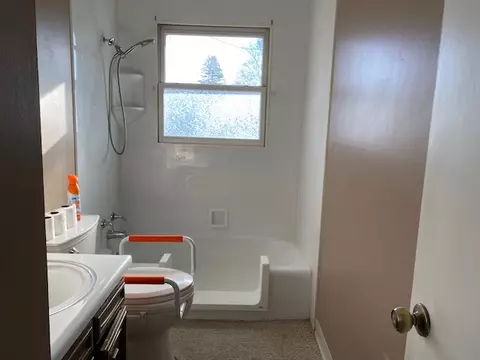 1709 Calhoun St, Peru, IL 61354 photo 5