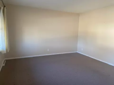 1709 Calhoun St, Peru, IL 61354 photo 4