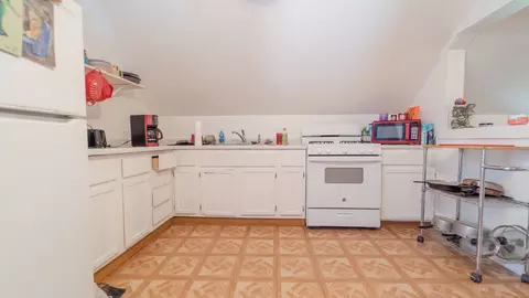 Kitchen - 209 S Williams St, Thornton, IL 60476 photo 5 of 5