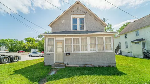 209 S Williams St, Thornton, IL 60476