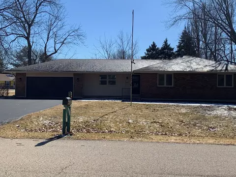 9719 Wilcox Dr, Belvidere, IL 61008