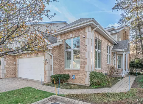 1754 Park Ridge Pt #1754, Park Ridge, IL 60068