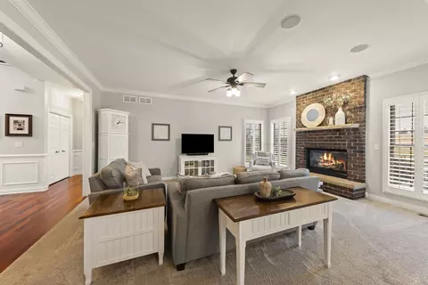 13008 Silverleaf Ct, Plainfield, IL 60585 photo 9