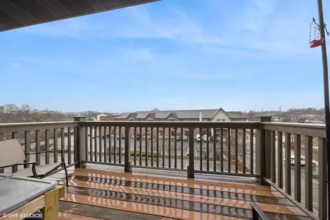 267 E Railroad Ave #304, Bartlett, IL 60103 photo 12