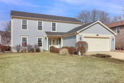 2349 Appleby Dr, Wheaton, IL 60189