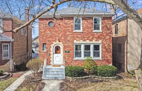 2906 Wisconsin Ave, Berwyn, IL 60402