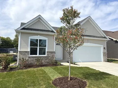 811 Alexandra Ln, Yorkville, IL 60560
