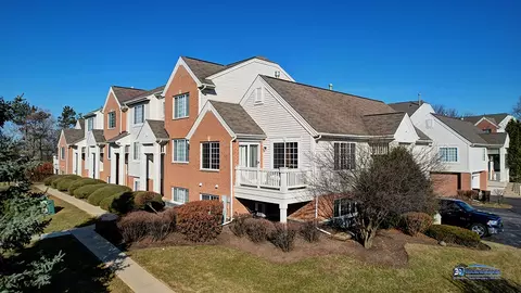 View/Area - 2017 Concord Dr, Mchenry, IL 60050 photo 1 of 7