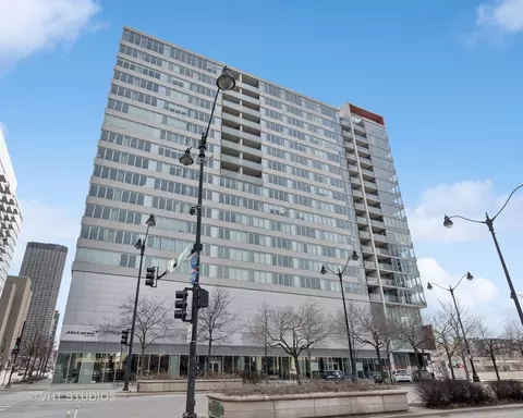 659 W Randolph St #1513, Chicago, IL 60661