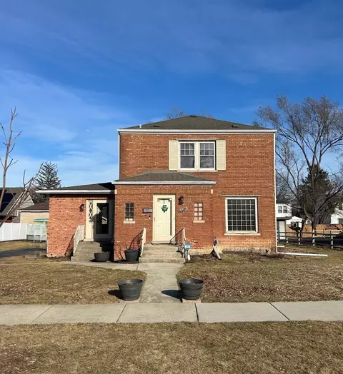 1301 Boeger Ave, Westchester, IL 60154