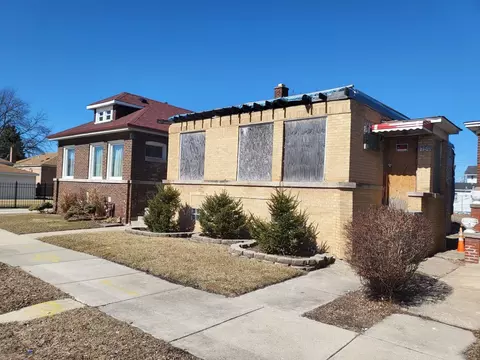 1750 E 83rd St, Chicago, IL 60617 photo 2