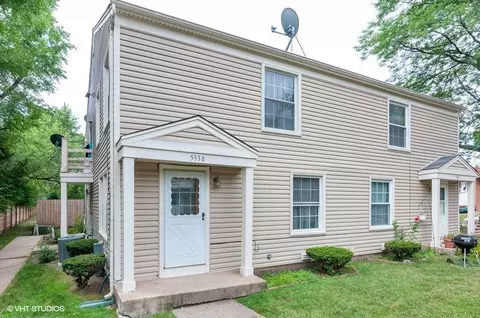 533 Darlene Ln #B, Glendale Heights, IL 60139