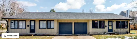 600-602 St Johns Rd, Woodstock, IL 60098