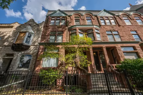 4345 S Ellis Ave #1, Chicago, IL 60653