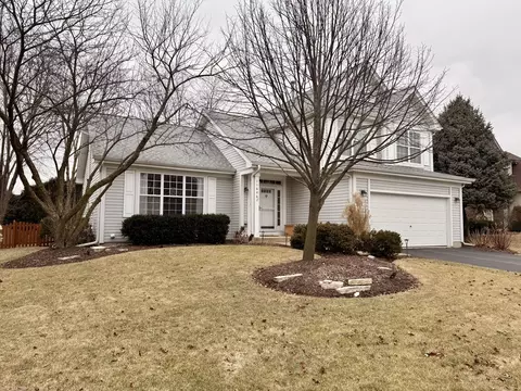11646 S Olympic Dr, Plainfield, IL 60585