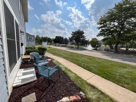 1500 Timber Trl #B, Wheaton, IL 60189 photo 25