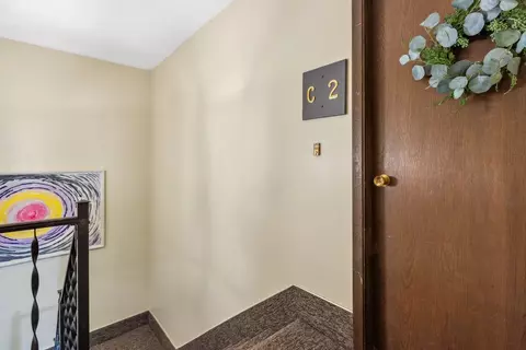 1209 Washington Ave #C2, Dixon, IL 61021 photo 2