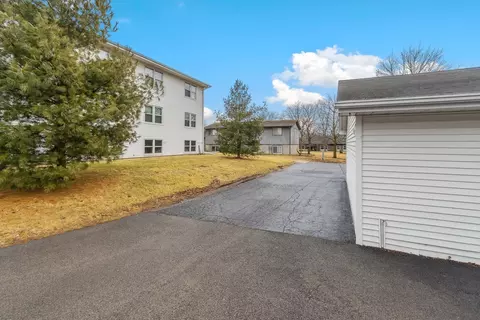 1209 Washington Ave #C2, Dixon, IL 61021 photo 17