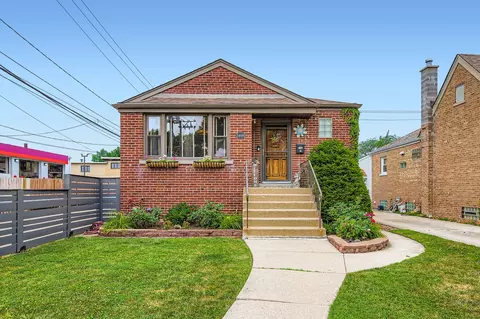5446 S Nashville Ave, Chicago, IL 60638