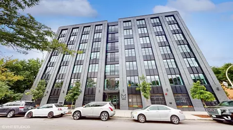 1400 W Monroe St #5E, Chicago, IL 60607
