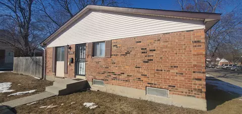 3098 Euclid Ln, Richton Park, IL 60471