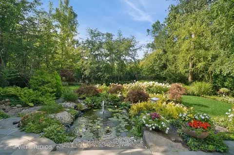 608 Stonegate Ter, Glencoe, IL 60022 photo 16