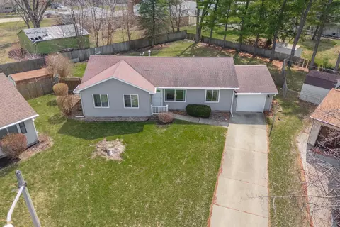 1103 Winston Ct, Normal, IL 61761