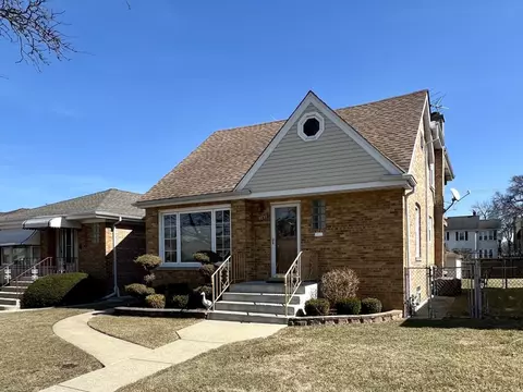 7231 N Oriole Ave, Chicago, IL 60631