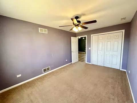 Bedroom - 689 Gardenia Ln, Bartlett, IL 60103 photo 8 of 8