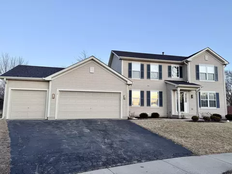 112 Heatherfield Ln, Dekalb, IL 60115