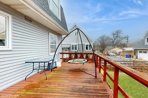 Exterior - 1509 Hill Ave, Wheaton, IL 60187 photo 2 of 9