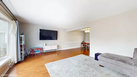 Living - 1509 Hill Ave, Wheaton, IL 60187 photo 1 of 4