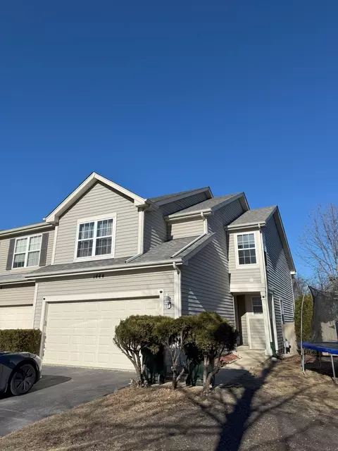 1444 Newport St, Mundelein, IL 60060