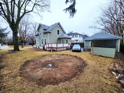715 Logan Ave, Elgin, IL 60120 photo 20