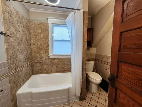 715 Logan Ave, Elgin, IL 60120 photo 18