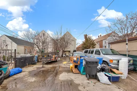 2335 S Hamlin Ave, Chicago, IL 60623 photo 24