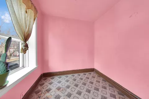 2335 S Hamlin Ave, Chicago, IL 60623 photo 7