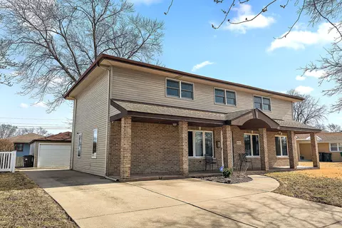 16743 Oketo Ave, Tinley Park, IL 60477