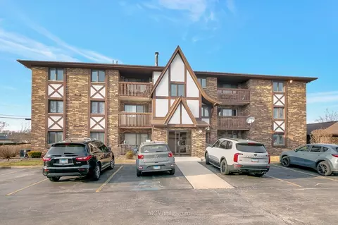 10626 Ridgeland Ave #3C, Chicago Ridge, IL 60415