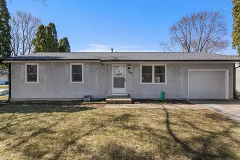 307 S Elizabeth St, Tolono, IL 61880