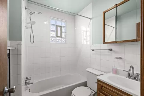 Bath - 2922 E 97th St, Chicago, IL 60617 photo 1 of 2
