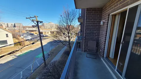 Exterior - 1477 Thacker Ave #310, Des Plaines, IL 60016 photo 3 of 13