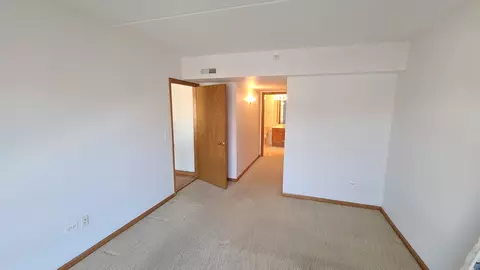 Bedroom - 1477 Thacker Ave #310, Des Plaines, IL 60016 photo 3 of 4