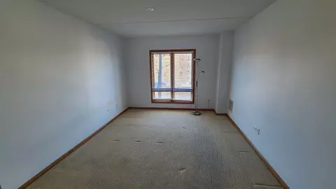 Bedroom - 1477 Thacker Ave #310, Des Plaines, IL 60016 photo 2 of 4