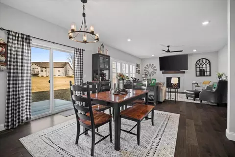 Dining - 3 Flag Tree Ct, Bloomington, IL 61705 photo 1 of 3
