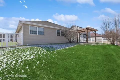 269 Mallards Cv, Beecher, IL 60401 photo 26